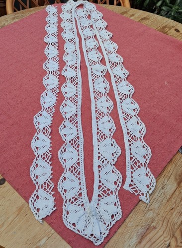 Handgehäkelte antike spitze - handgehäkelte,